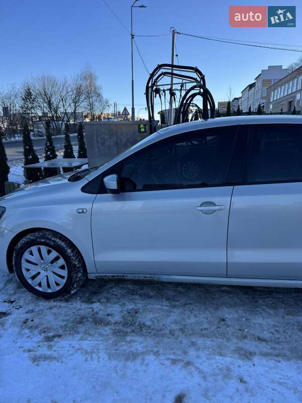 Седан Volkswagen Polo 2013 в Тернополе фото 3 Седан Volkswagen Polo 2013 в Тернополе