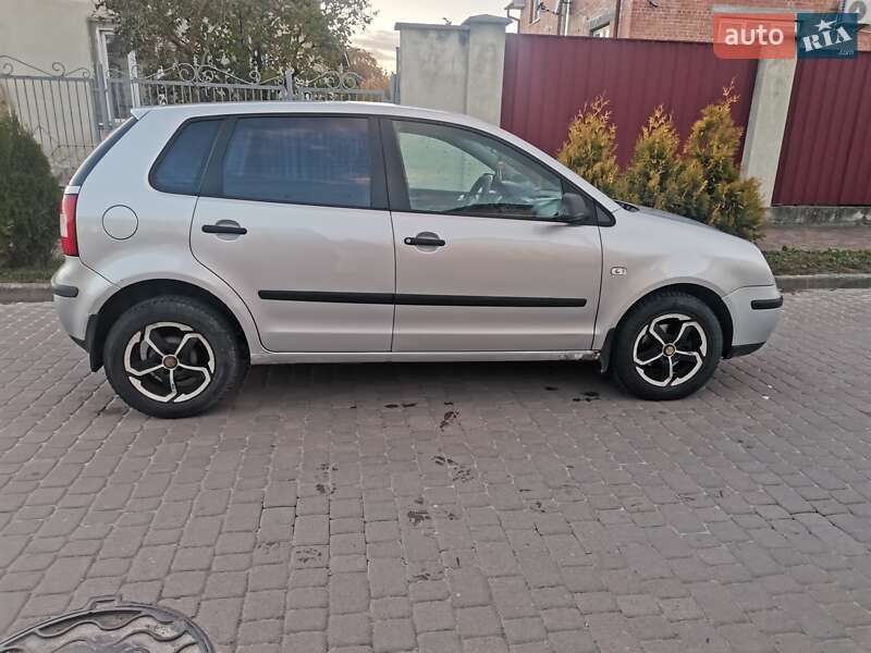 Volkswagen Polo 2004