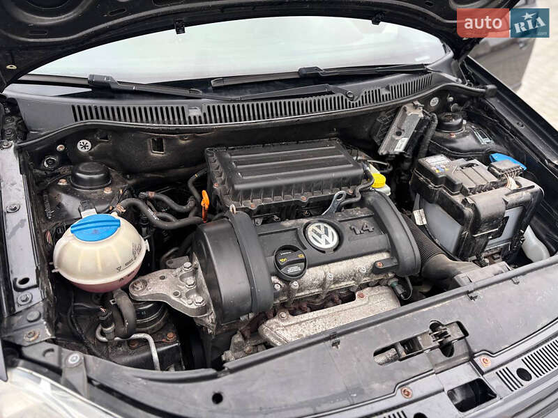 Хэтчбек Volkswagen Polo 2007 в Дубно