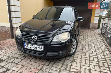 Хетчбек Volkswagen Polo 2009 в Чернівцях