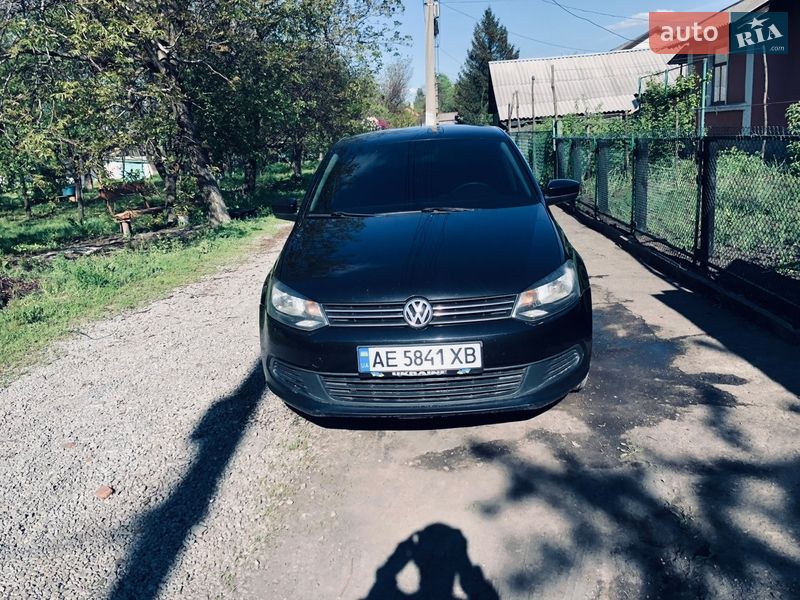 Седан Volkswagen Polo 2012 в Днепре