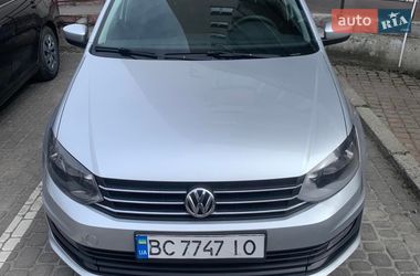 Седан Volkswagen Polo 2018 в Львове