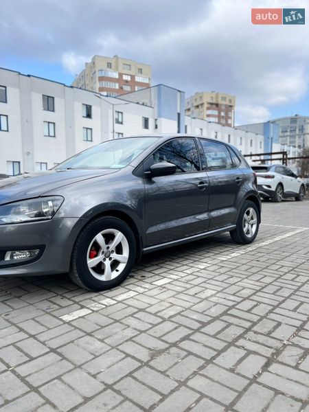 Хэтчбек Volkswagen Polo 2010 в Львове