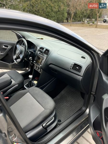Хэтчбек Volkswagen Polo 2010 в Львове