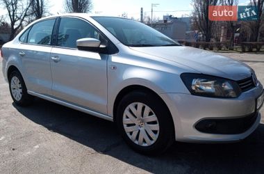 Седан Volkswagen Polo 2013 в Киеве