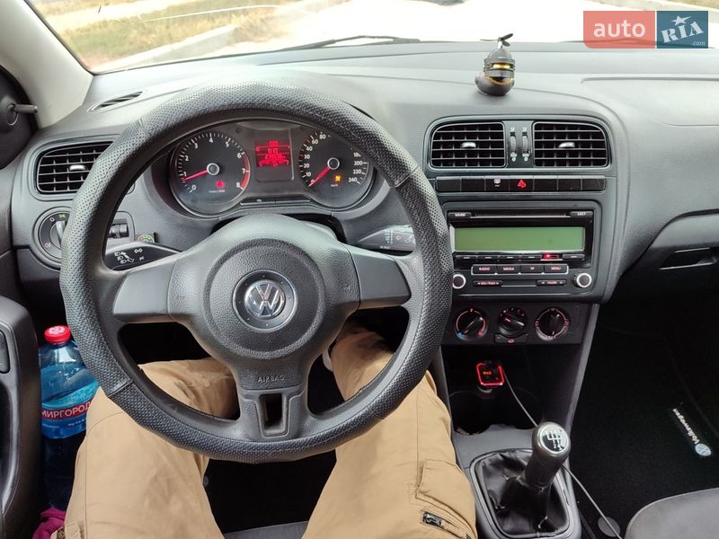 Седан Volkswagen Polo 2012 в Семеновке