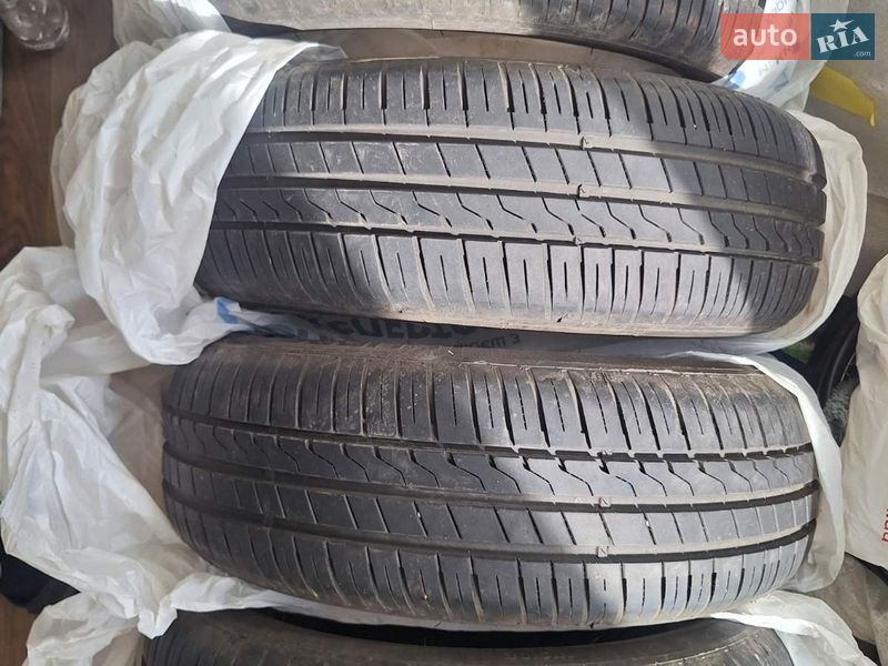 Седан Volkswagen Polo 2012 в Вышгороде