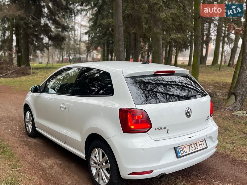 Хэтчбек Volkswagen Polo 2016 в Львове