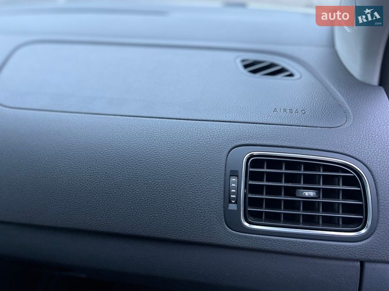 Хэтчбек Volkswagen Polo 2016 в Львове