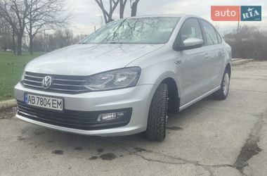 Седан Volkswagen Polo 2019 в Днепре