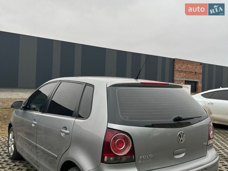 Хэтчбек Volkswagen Polo 2008 в Хмельницком