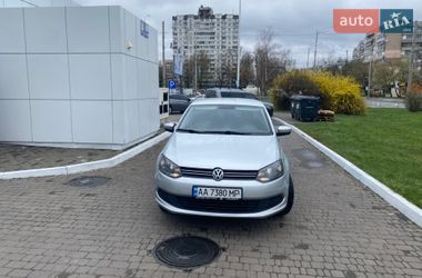 Седан Volkswagen Polo 2012 в Киеве