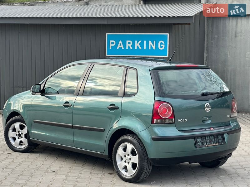 Хэтчбек Volkswagen Polo 2006 в Дрогобыче