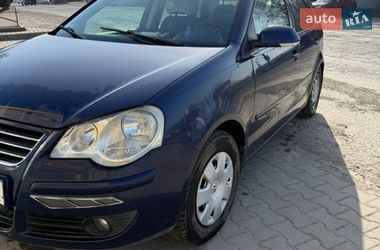 Хетчбек Volkswagen Polo 2008 в Кельменцях