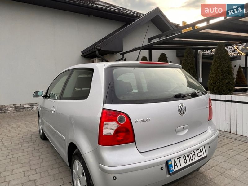 Хэтчбек Volkswagen Polo 2002 в Ивано-Франковске