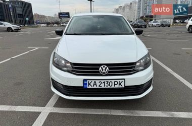 Седан Volkswagen Polo 2018 в Киеве