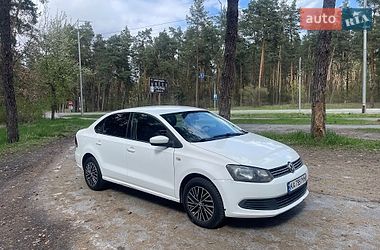Седан Volkswagen Polo 2012 в Києві