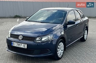 Седан Volkswagen Polo 2013 в Кременчуці