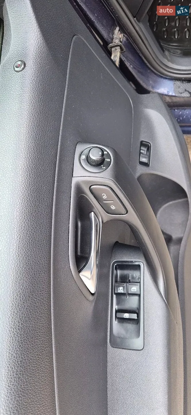 2012 Volkswagen Polo - мініатюра 11