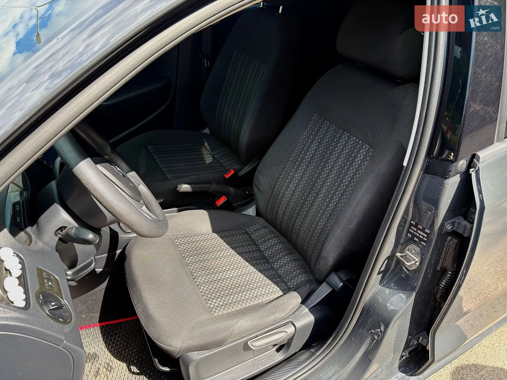 2018 Volkswagen Polo - мініатюра 9