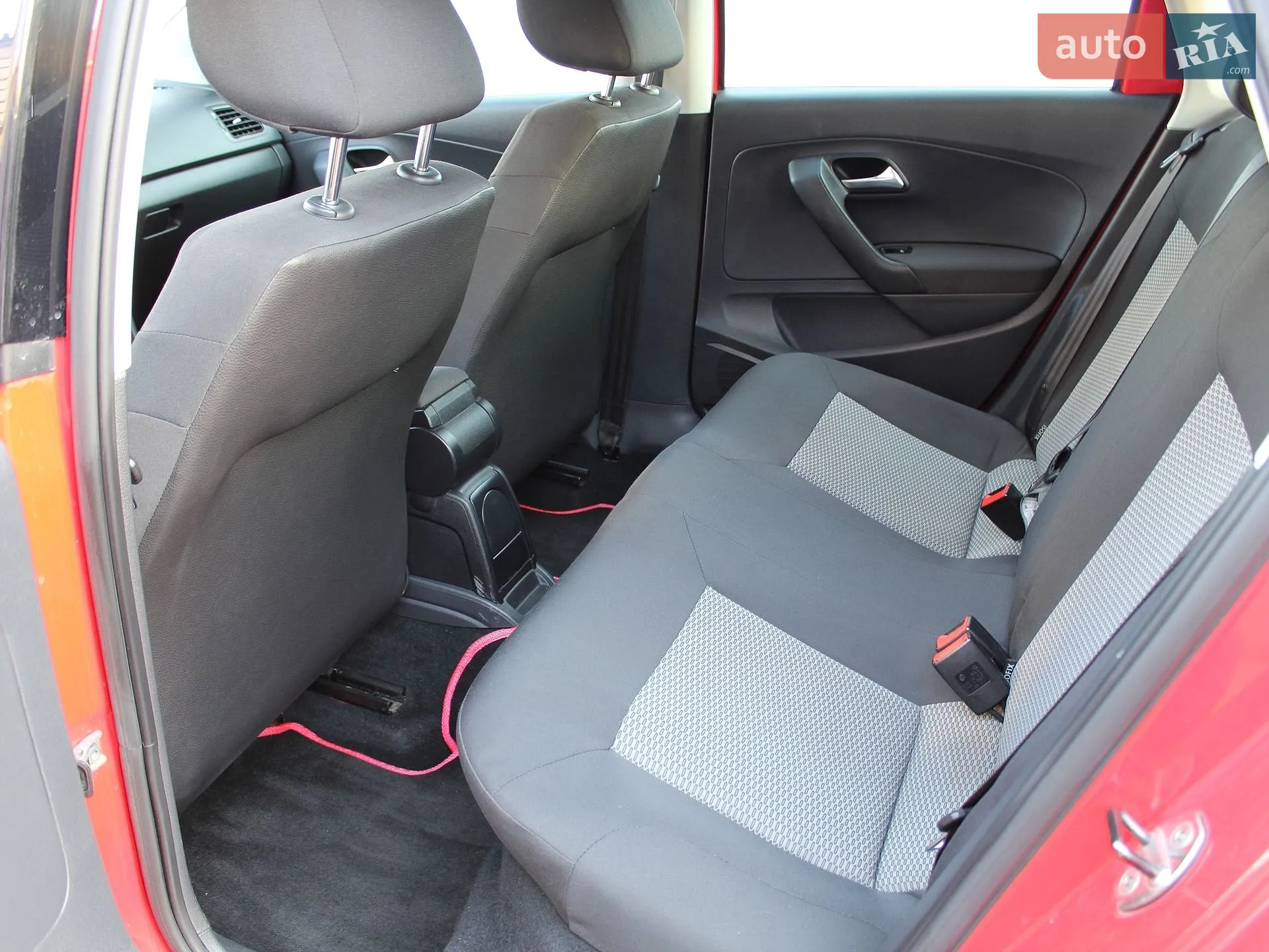 2010 Volkswagen Polo - мініатюра 21