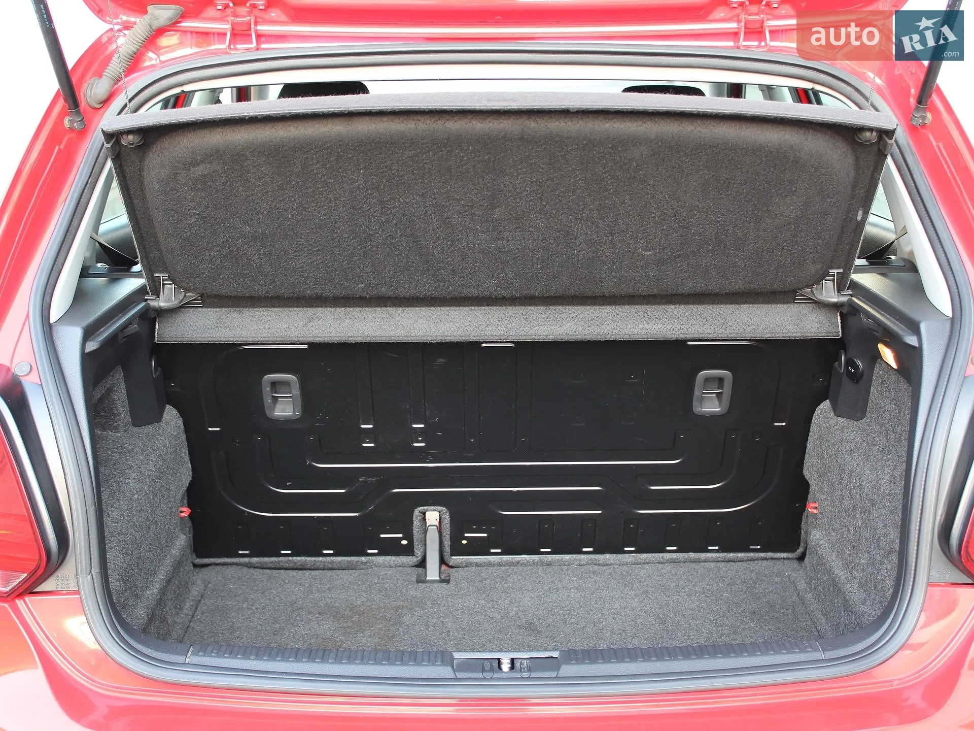 2010 Volkswagen Polo - мініатюра 22