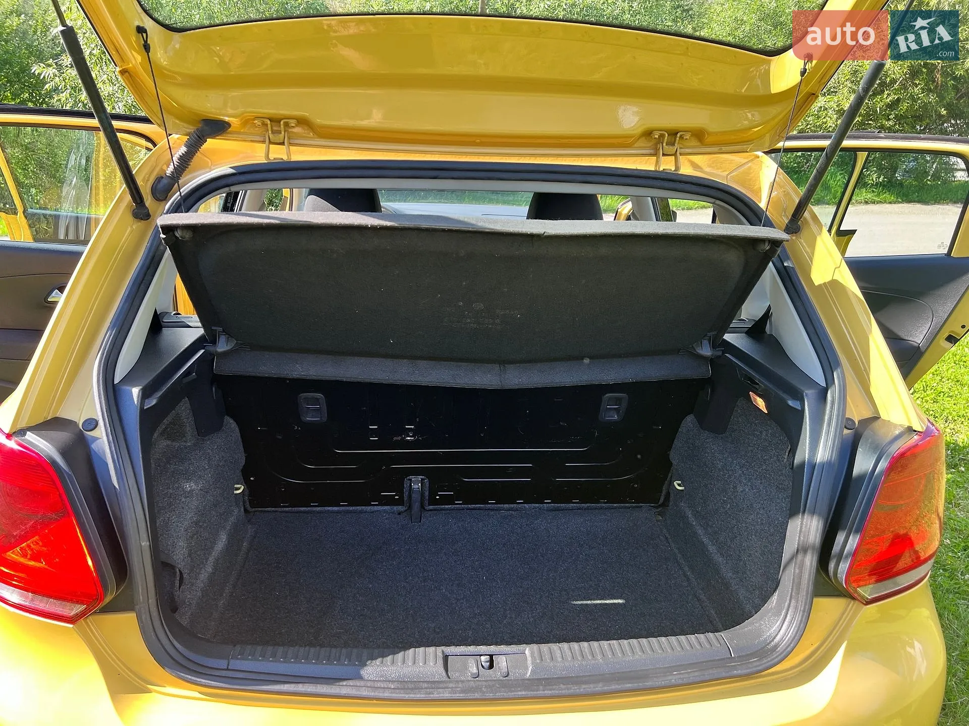 2011 Volkswagen Polo - мініатюра 4