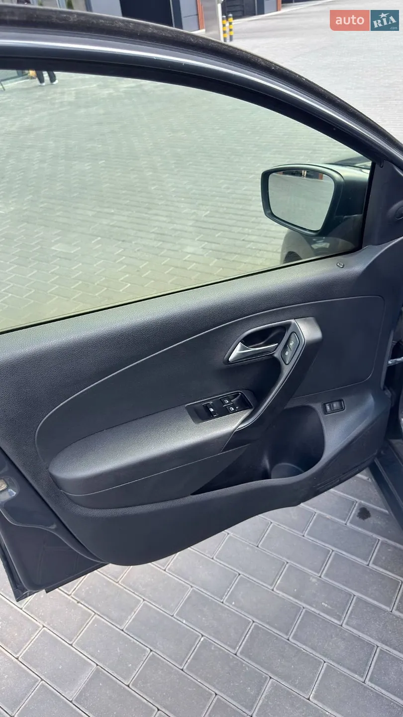 2015 Volkswagen Polo - мініатюра 15