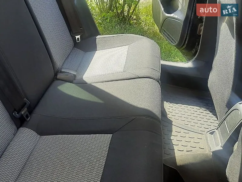 Volkswagen Polo 2011 VIN XW8ZZZ61ZCG027646 фото оголошення 35 з 82