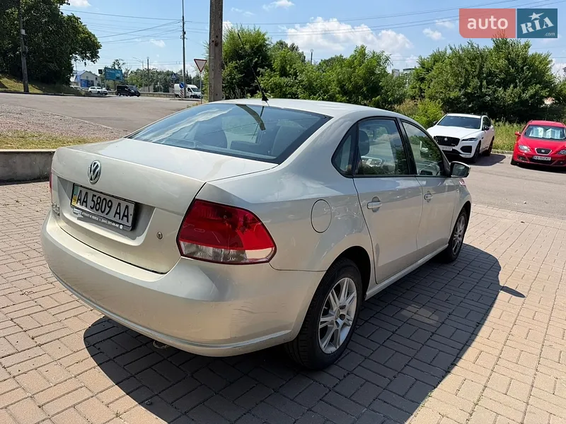 Volkswagen Polo 2013 VIN XW8ZZZ61ZCG066287 фото оголошення 6 з 51