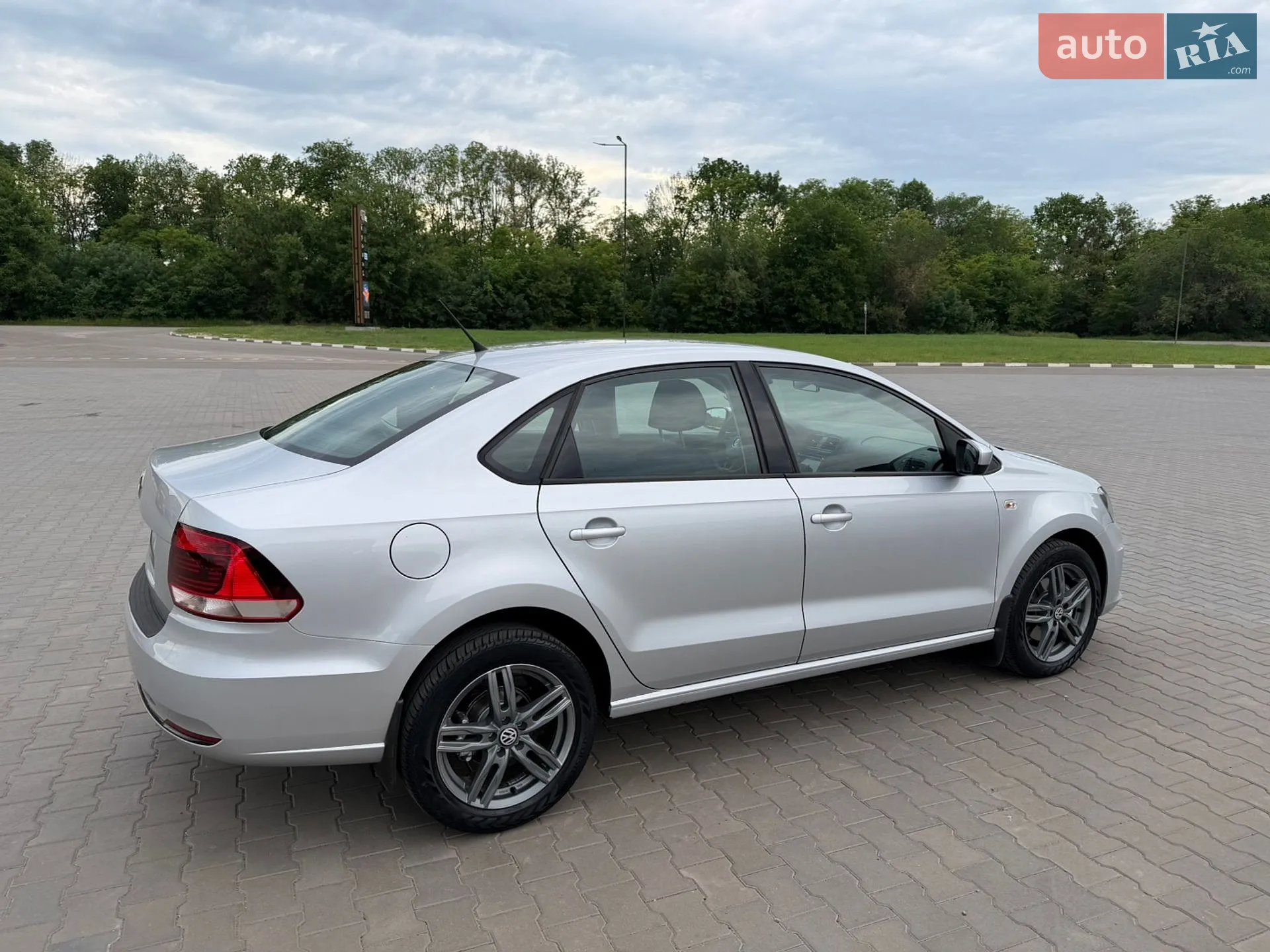 2018 Volkswagen Polo - мініатюра 9