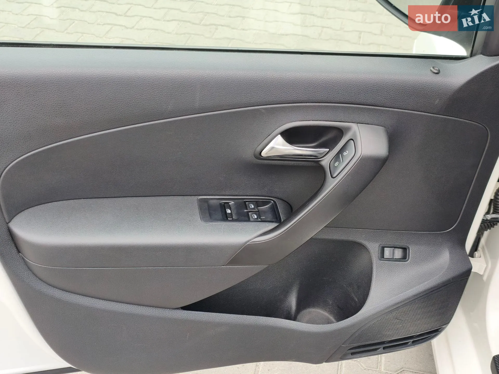 2013 Volkswagen Polo - мініатюра 14