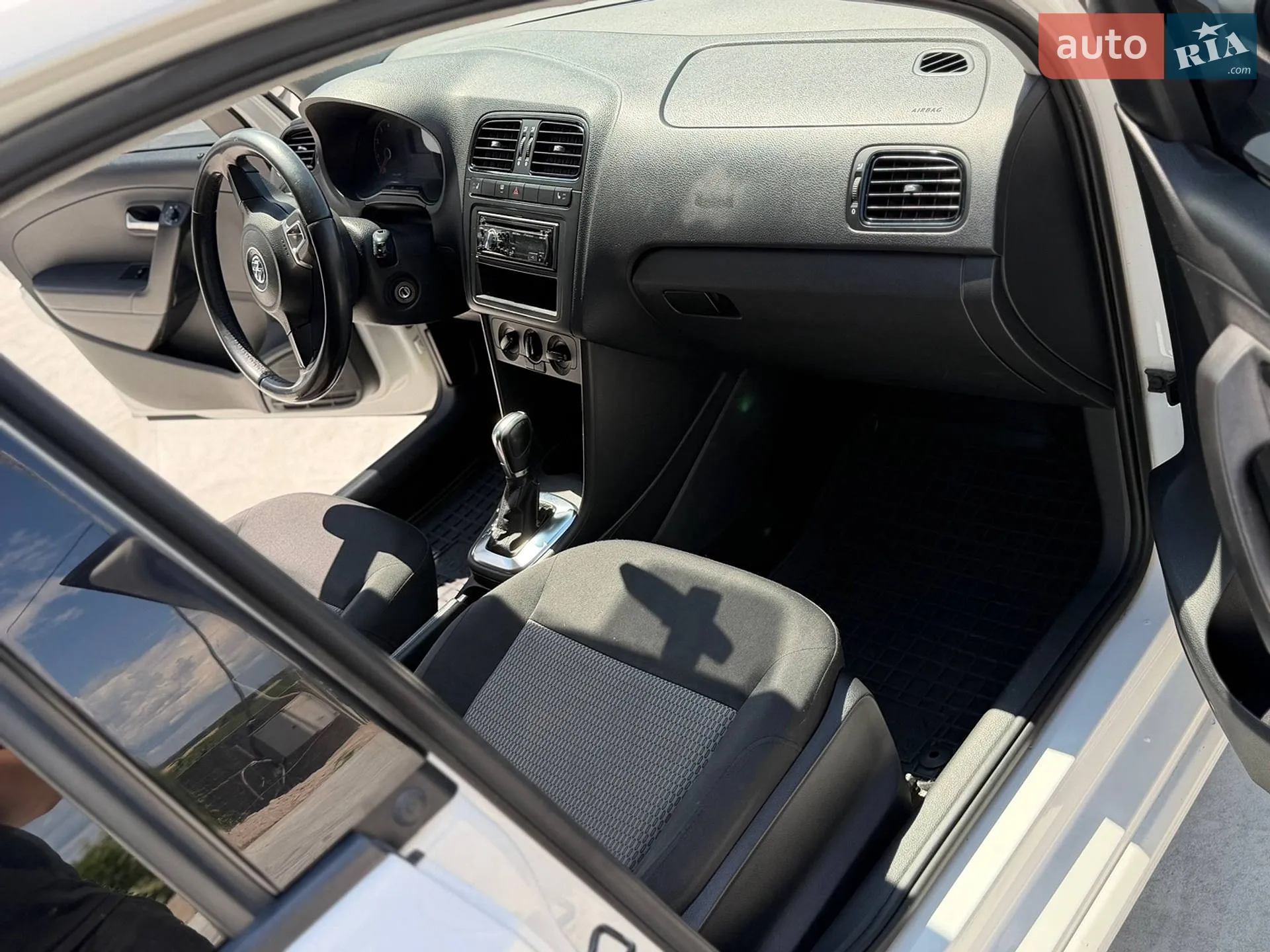 2012 Volkswagen Polo - мініатюра 12