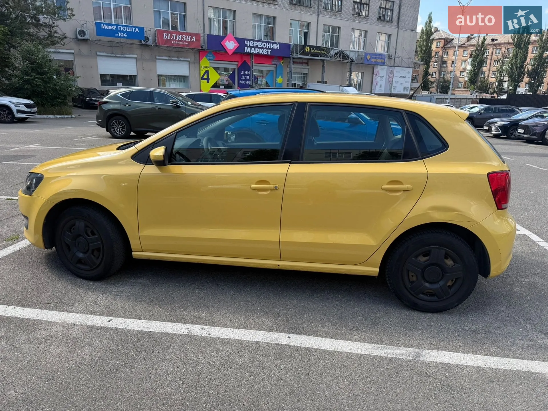 2010 Volkswagen Polo - мініатюра 8