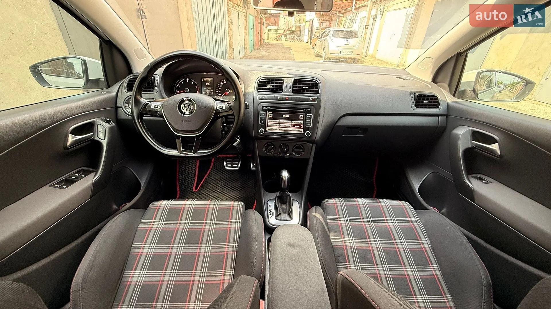 2010 Volkswagen Polo - мініатюра 12