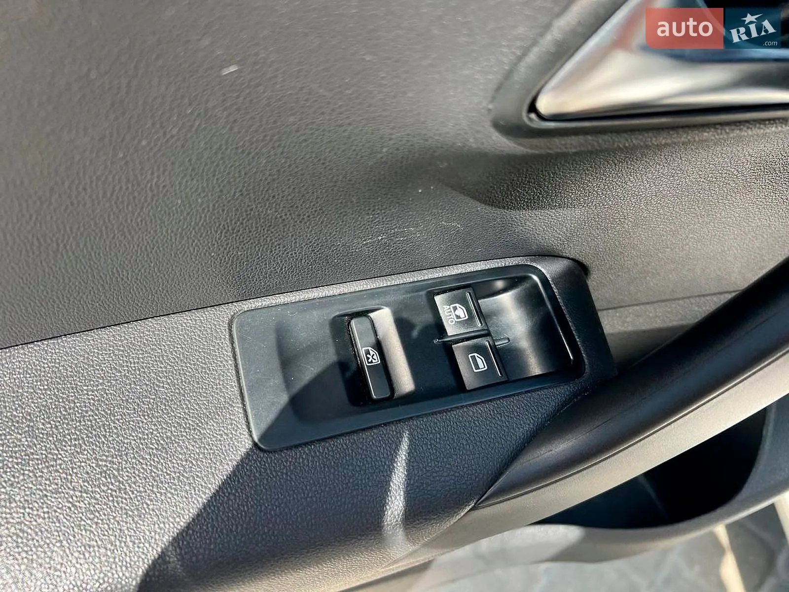 2013 Volkswagen Polo - мініатюра 18
