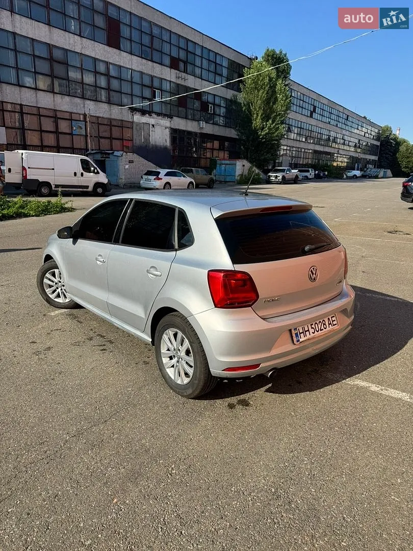 2015 Volkswagen Polo - мініатюра 3
