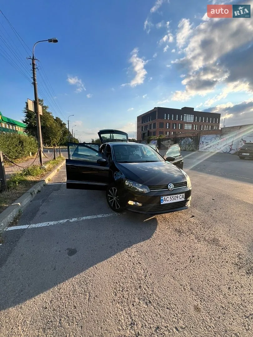 2016 Volkswagen Polo - мініатюра 2