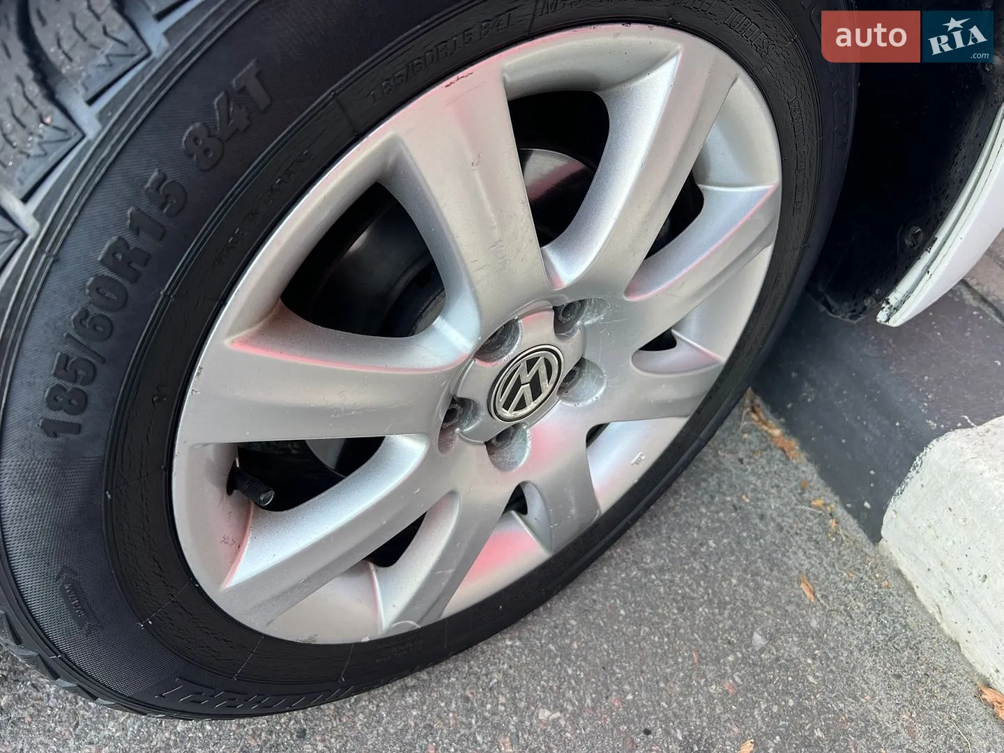 Volkswagen Polo 2013 VIN XW8ZZZ61ZDG060513 фото оголошення 34 з 37