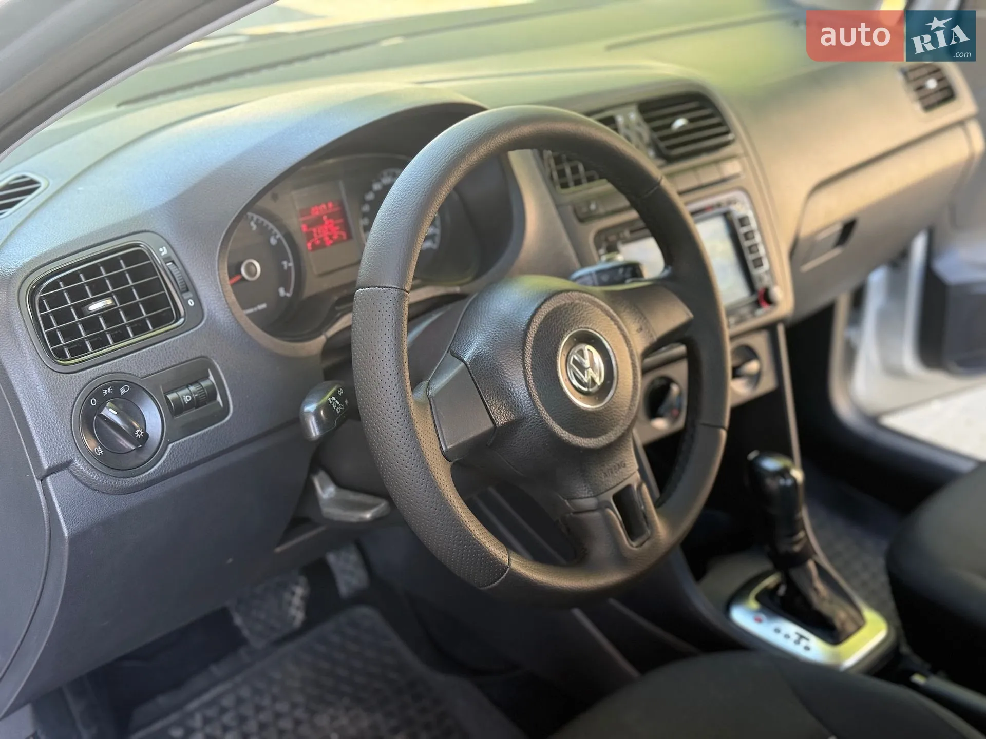 2012 Volkswagen Polo - мініатюра 13