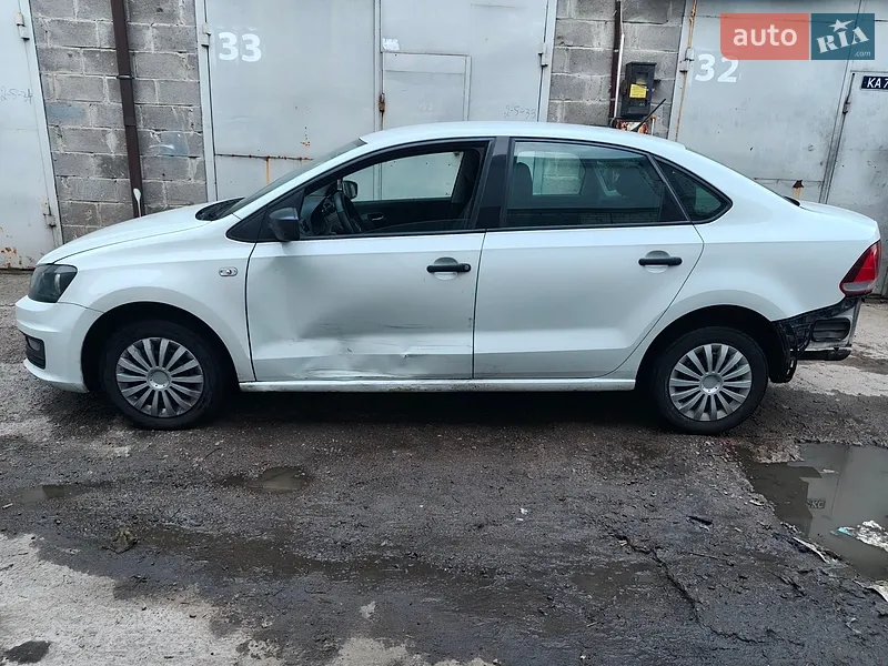 Volkswagen Polo 2016