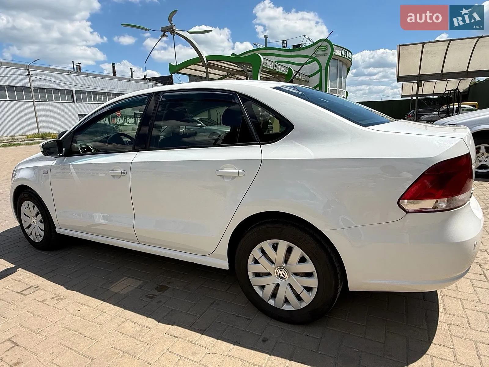 2011 Volkswagen Polo - мініатюра 2