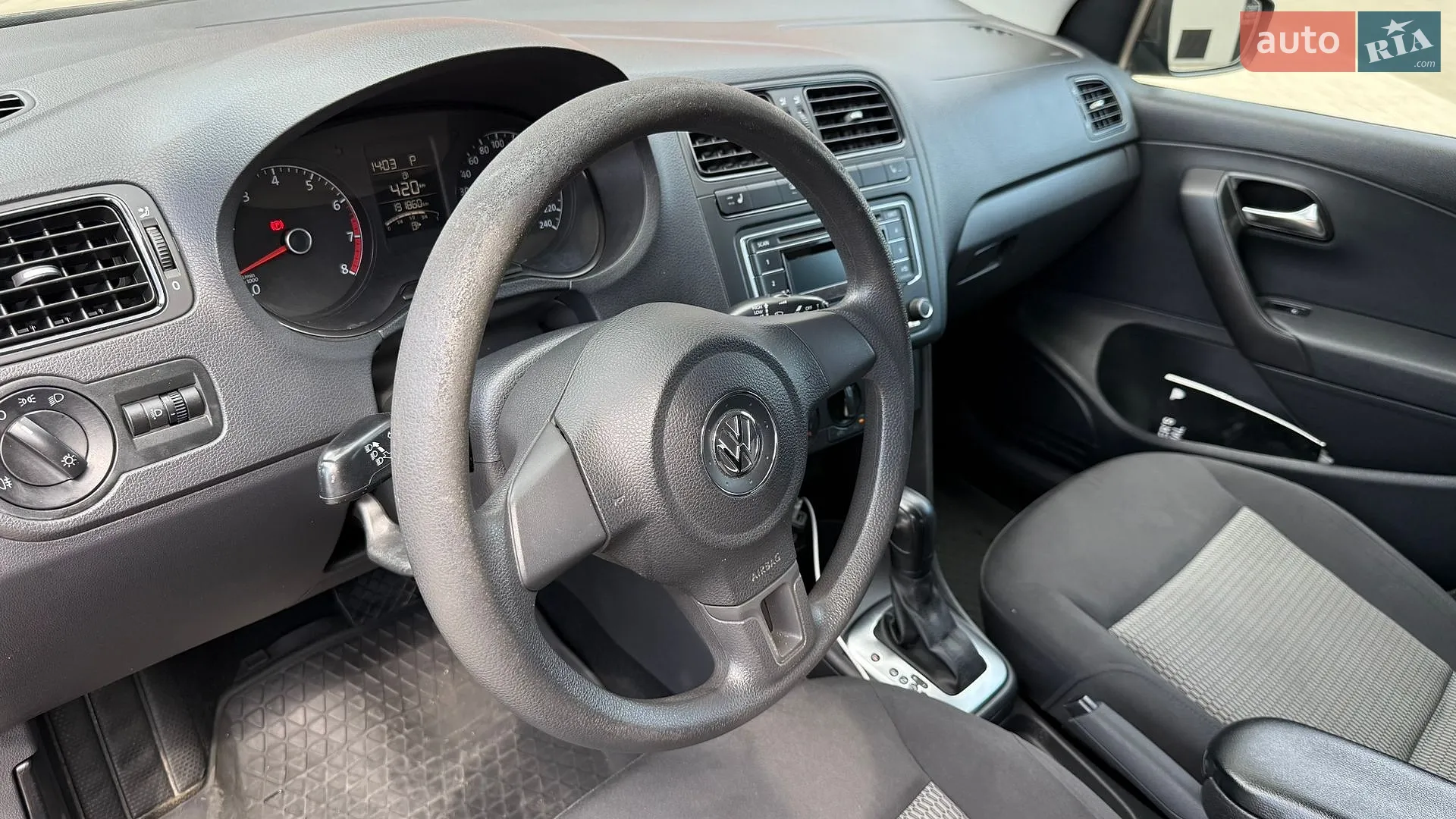 2014 Volkswagen Polo - мініатюра 18