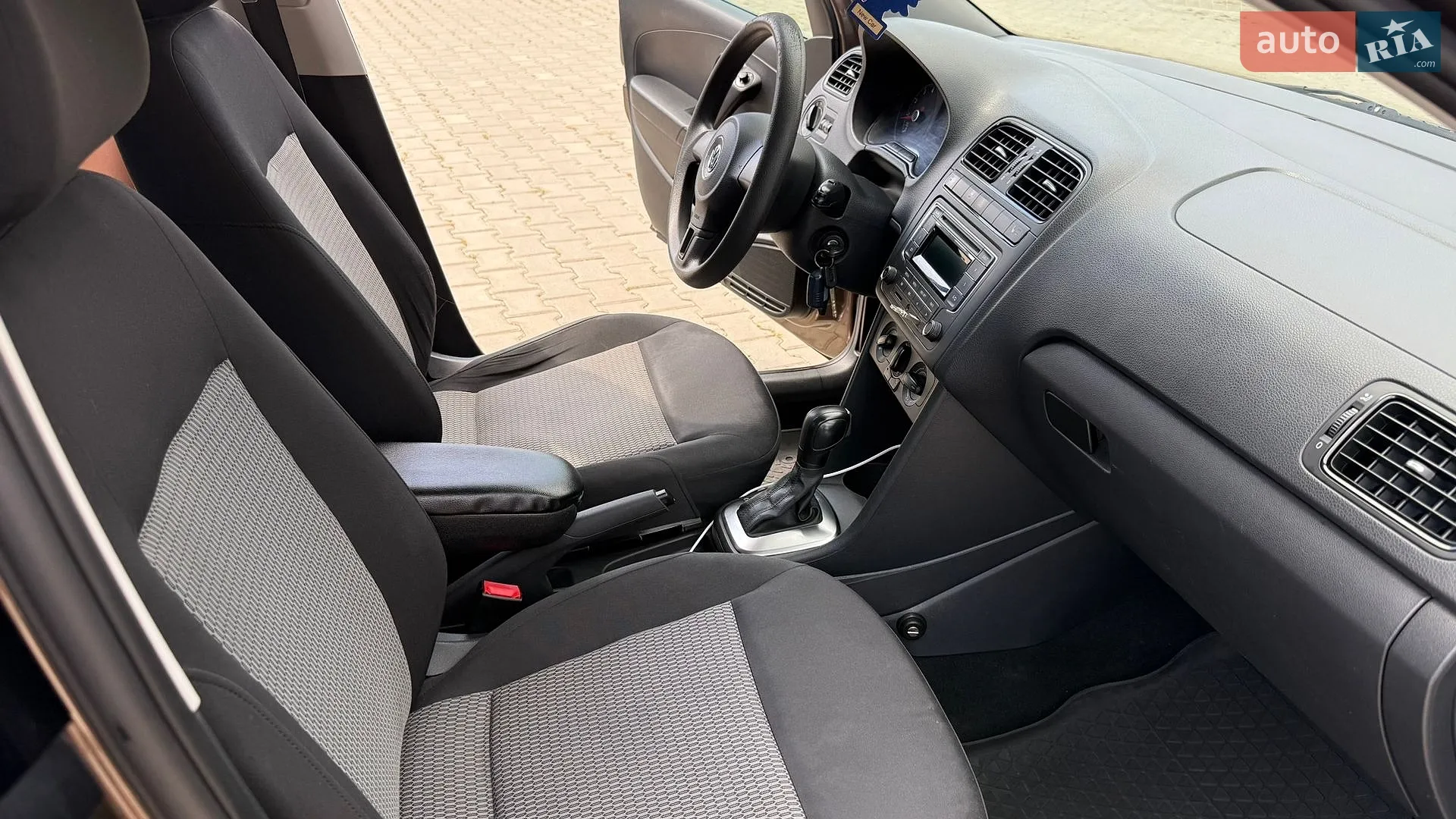 2014 Volkswagen Polo - мініатюра 19