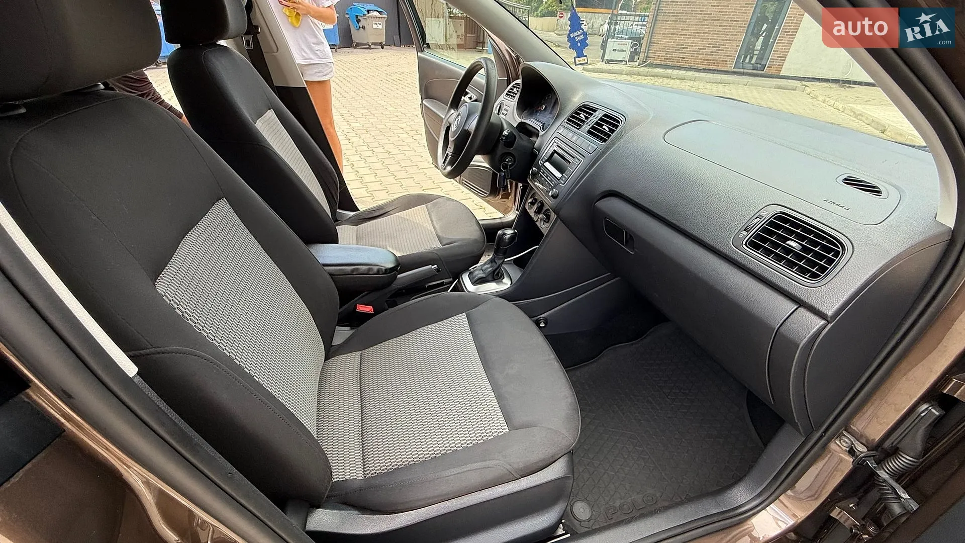 2014 Volkswagen Polo - мініатюра 20
