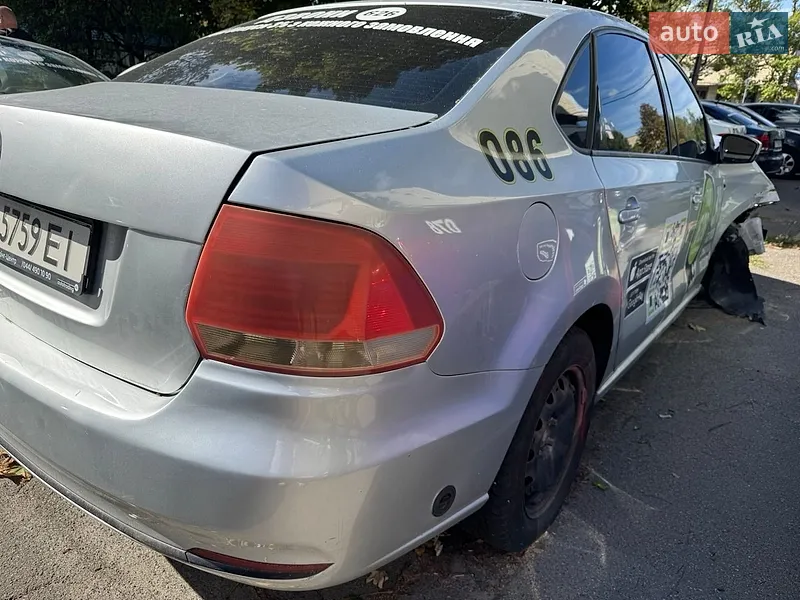 Volkswagen Polo 2016