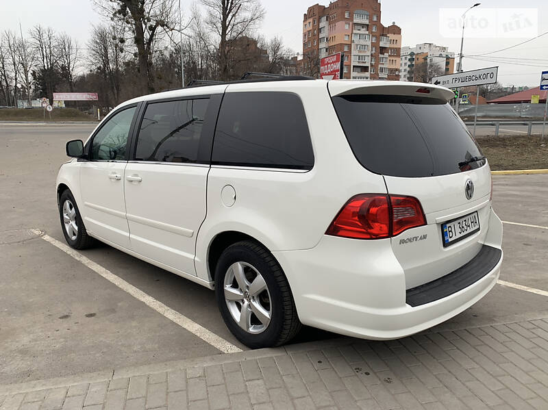 Мінівен Volkswagen Routan 2010 в Полтаві фото 7 Мінівен Volkswagen Routan 2010 в Полтаві