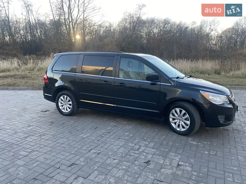 Volkswagen Routan 2011 VIN 2C4RVABG8CR136220 фото оголошення 5 з 56