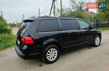 Минивэн Volkswagen Routan 2012 в Старой Выжевке