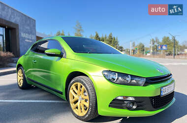 Хэтчбек Volkswagen Scirocco 2010 в 